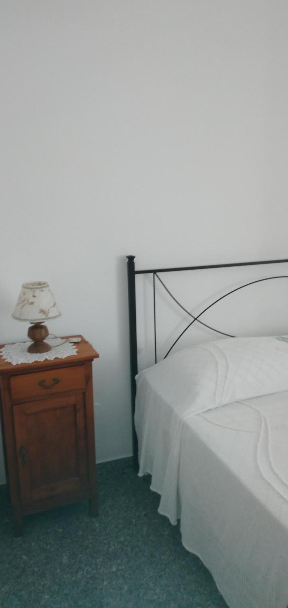 Ca Degli Ulivi Hotel Finale Ligure Bilik gambar